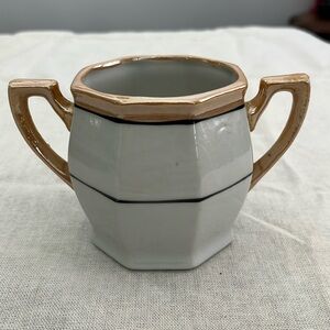 Vintage Luster Ware Peach & White Pot